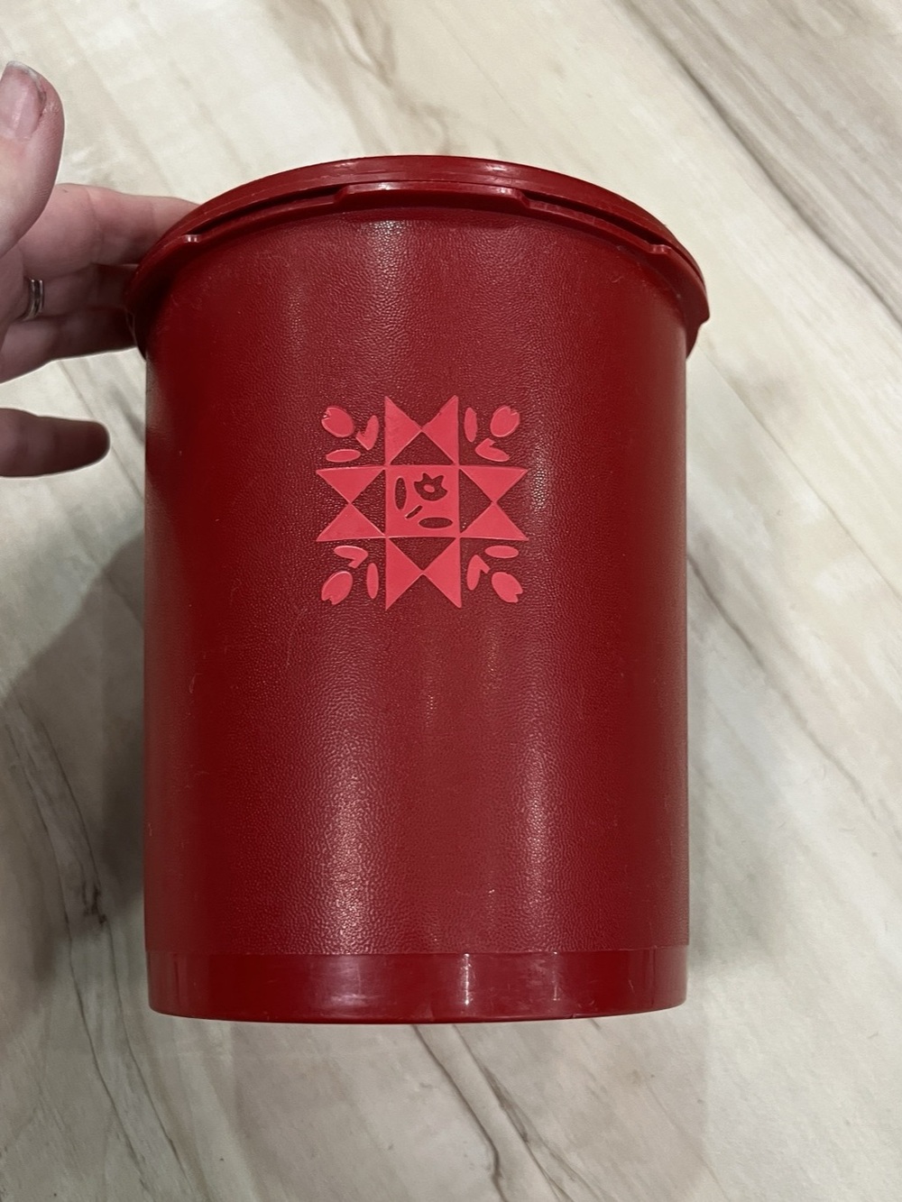 Tupperware Servalier Tulip Quilt Canister Red Food Storage Container vintage
